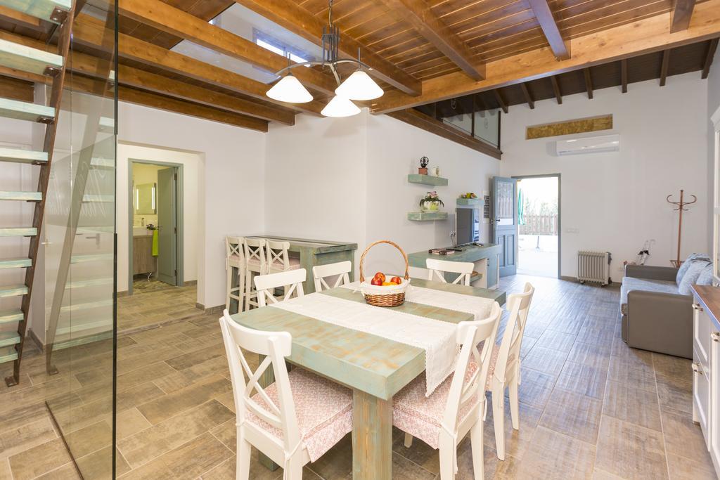Villa Mica Vega de San Mateo Bagian luar foto